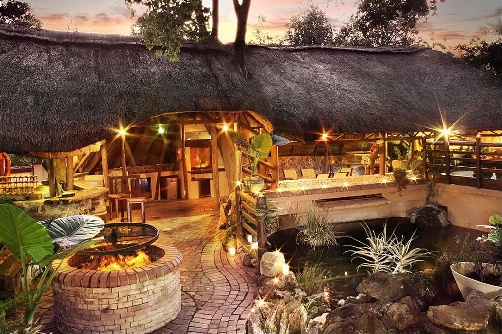 Centurion Guest House And Lodge Екстер'єр фото