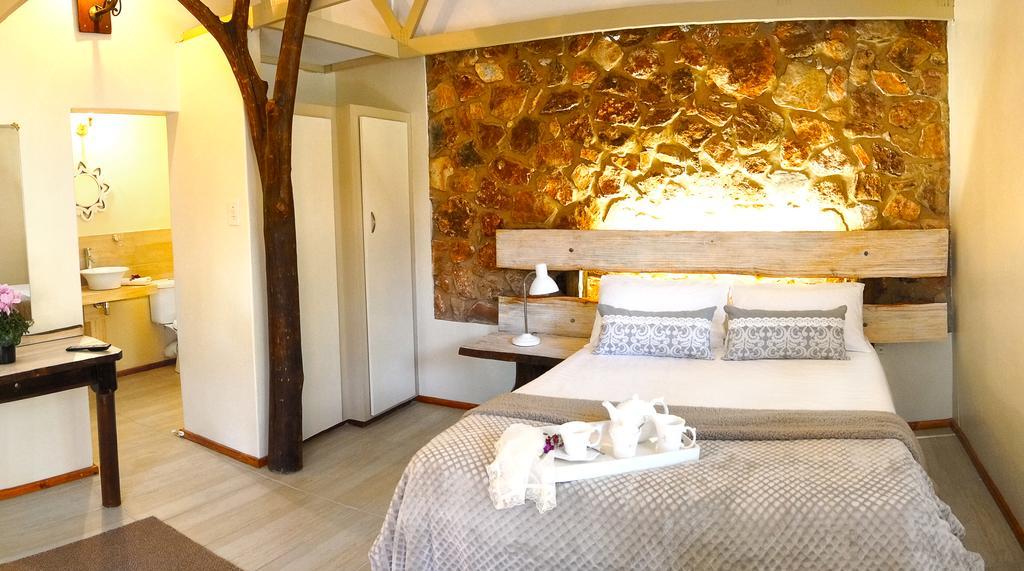 Centurion Guest House And Lodge Екстер'єр фото